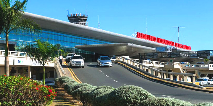 Las-Américas Airport
