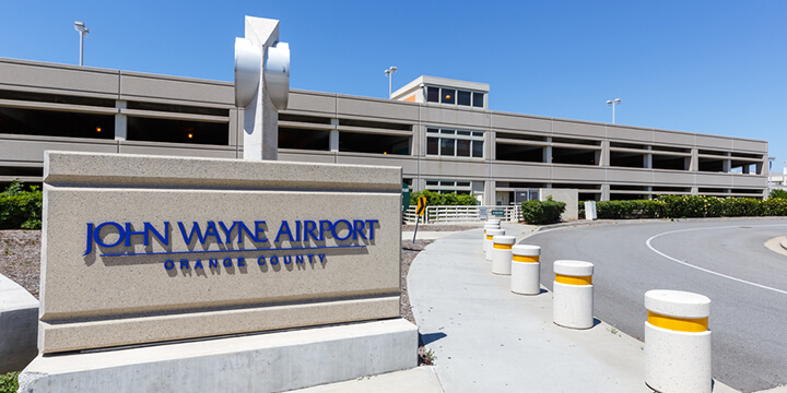 John-Wayne Airport  