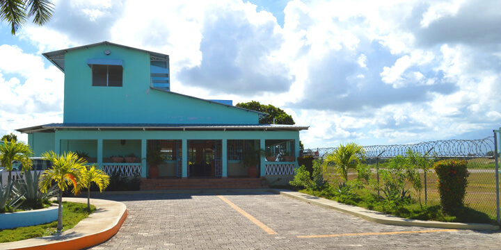 Antoine-Simon Airport  