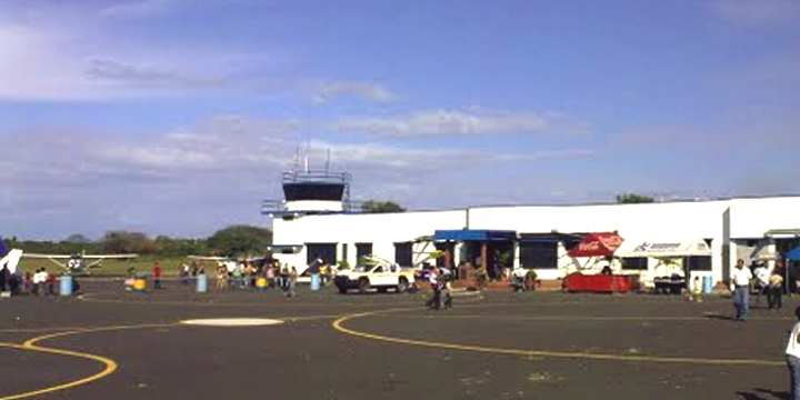 Alonso-Valderrama Airport