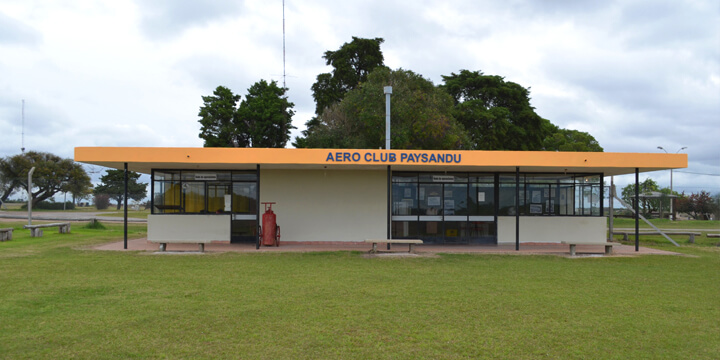 Tydeo Larre Borges International Airport (PDU)